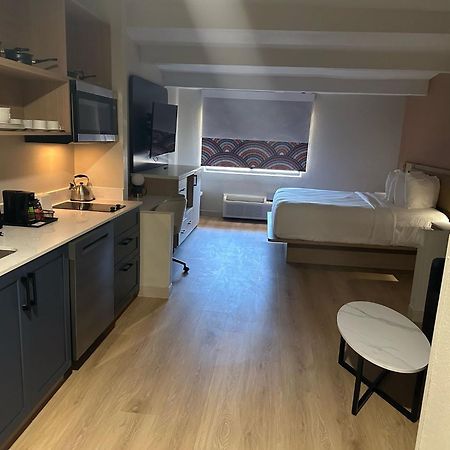 Ramada By Wyndham Davenport Orlando South Hotell Exteriör bild