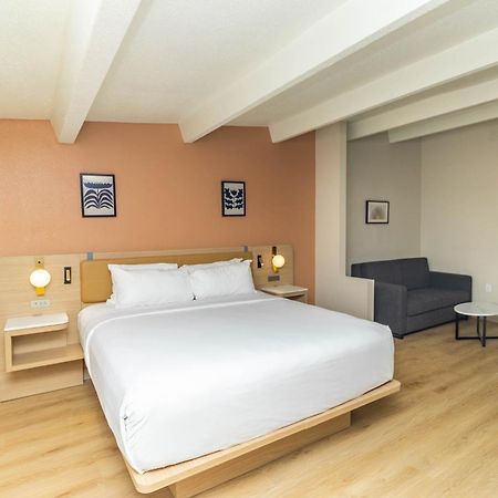 Ramada By Wyndham Davenport Orlando South Hotell Exteriör bild