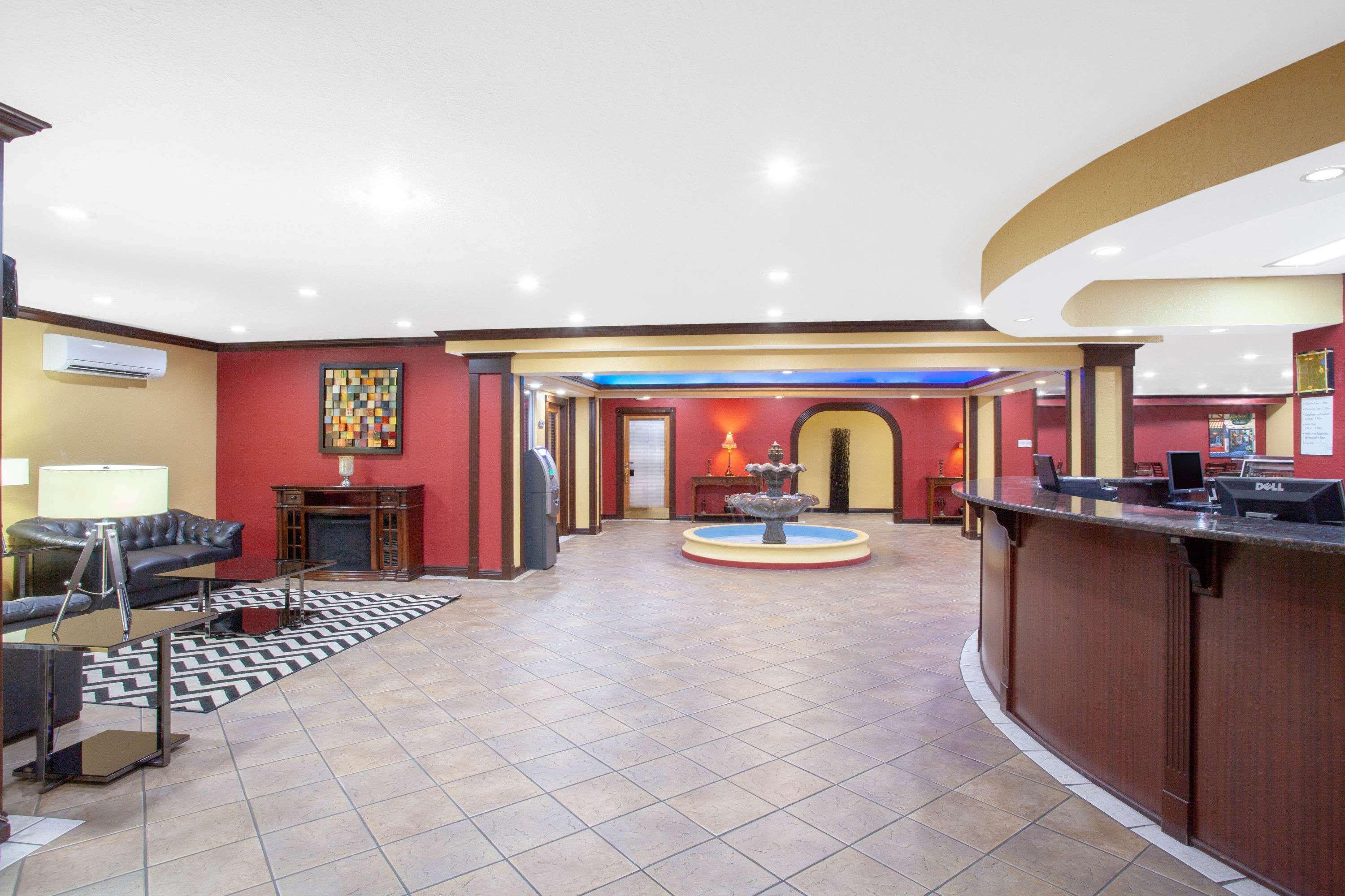 Ramada By Wyndham Davenport Orlando South Hotell Exteriör bild