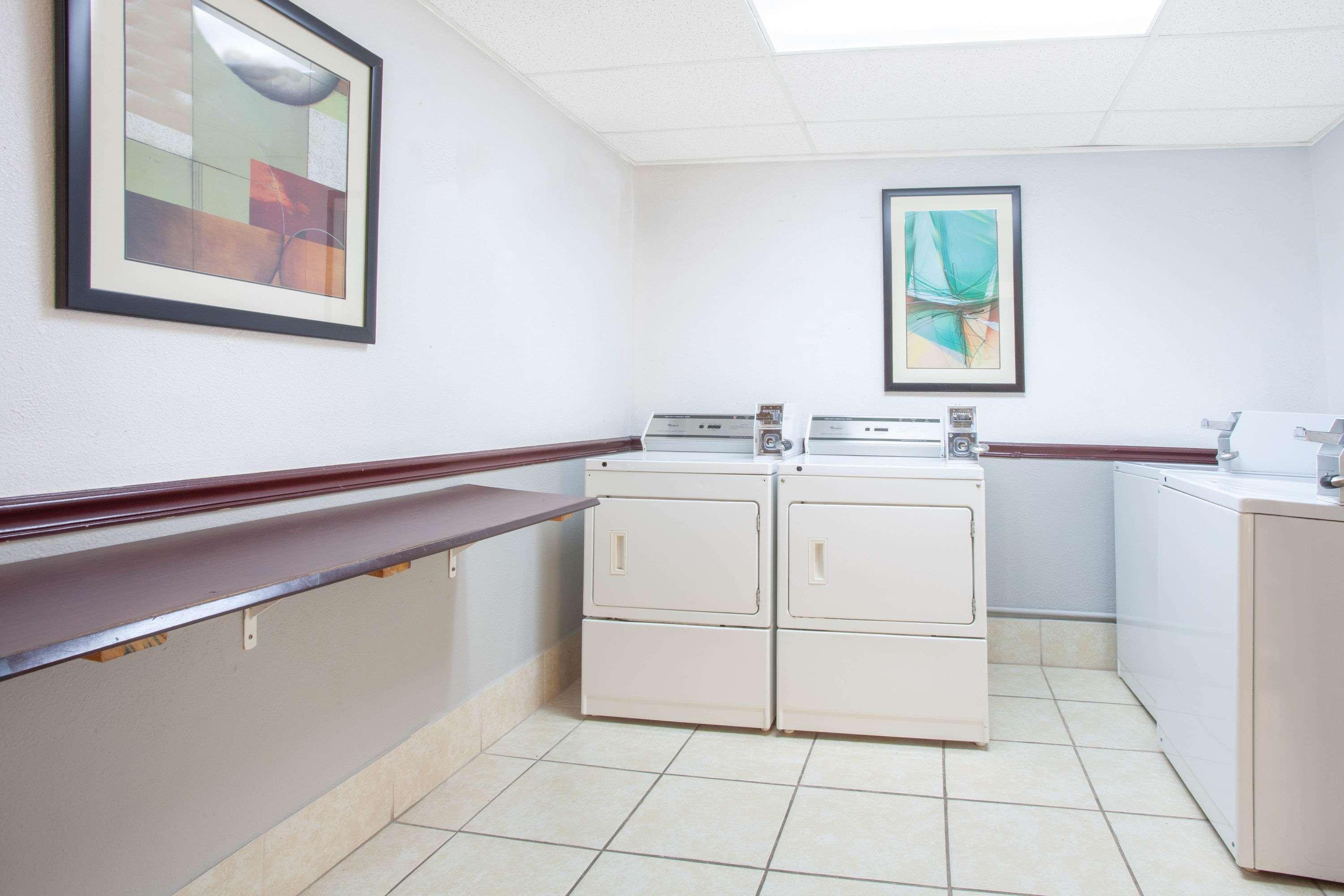 Ramada By Wyndham Davenport Orlando South Hotell Exteriör bild