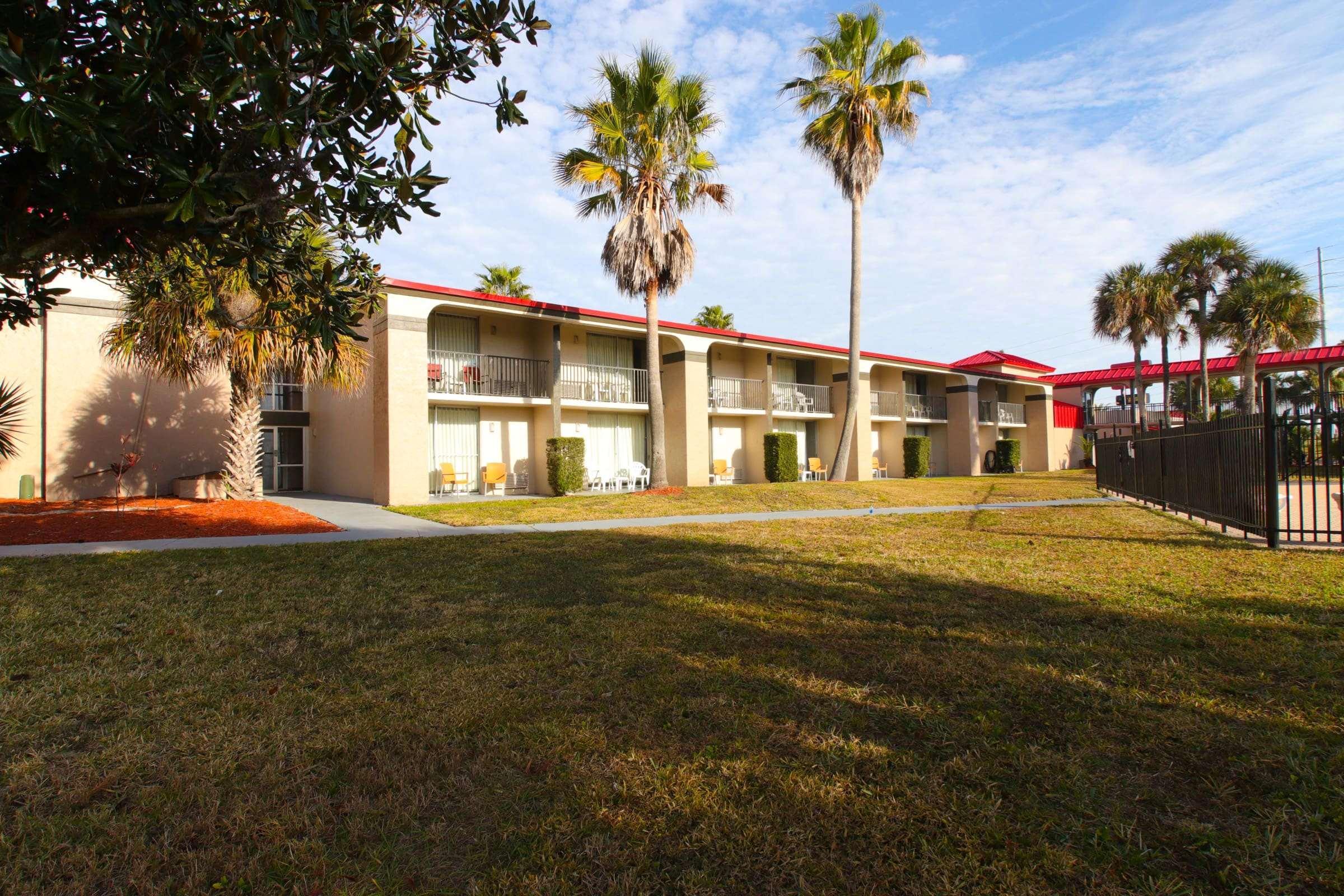 Ramada By Wyndham Davenport Orlando South Hotell Exteriör bild
